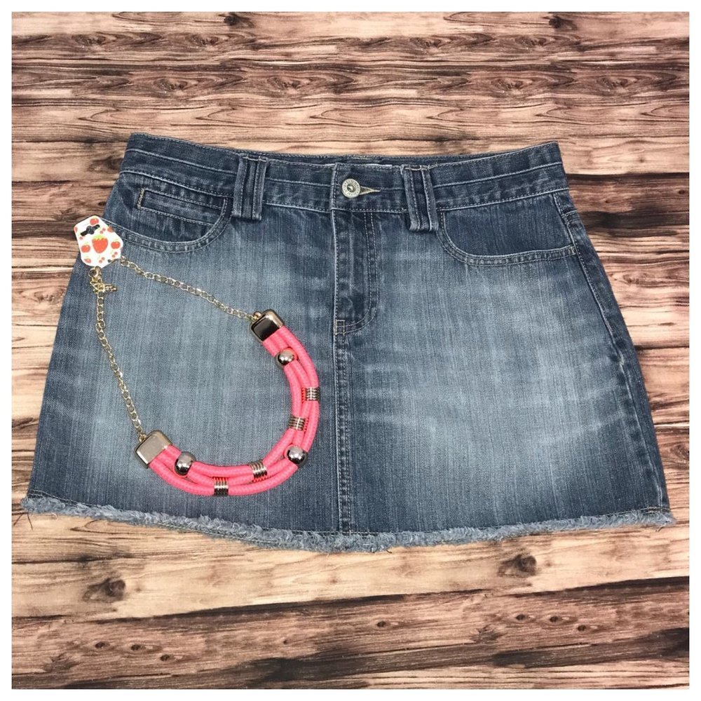Old Navy Blue Denim Mini Skirt Size 6
